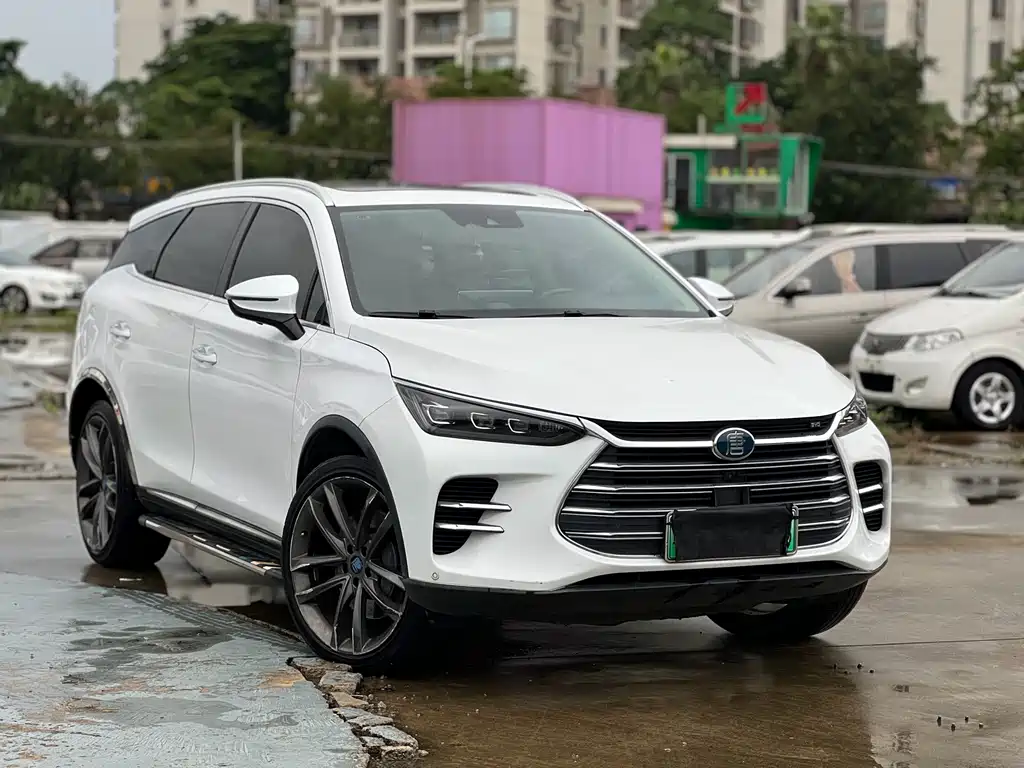 BYD Tang New Energy — миниатюра 3