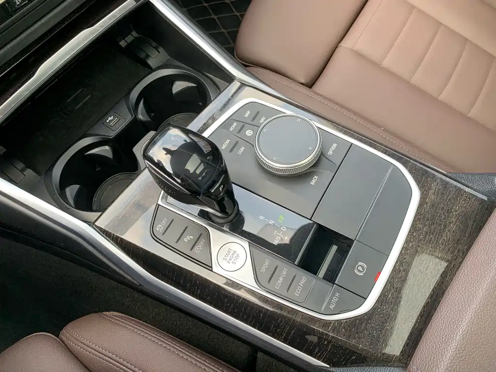 BMW 3 Series — миниатюра 19