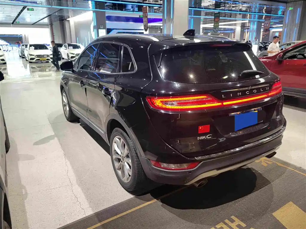Lincoln MKC — миниатюра 4