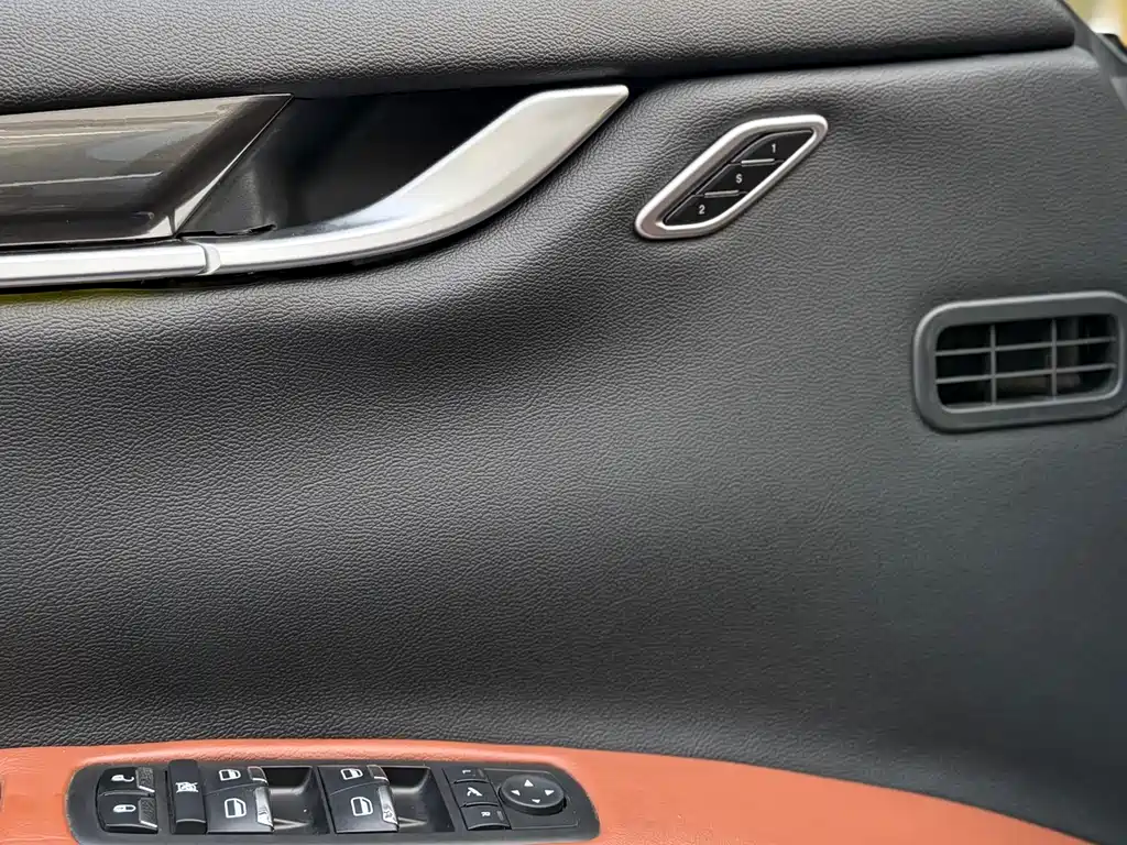 Maserati Ghibli 3.0T Standard Edition, фото 13