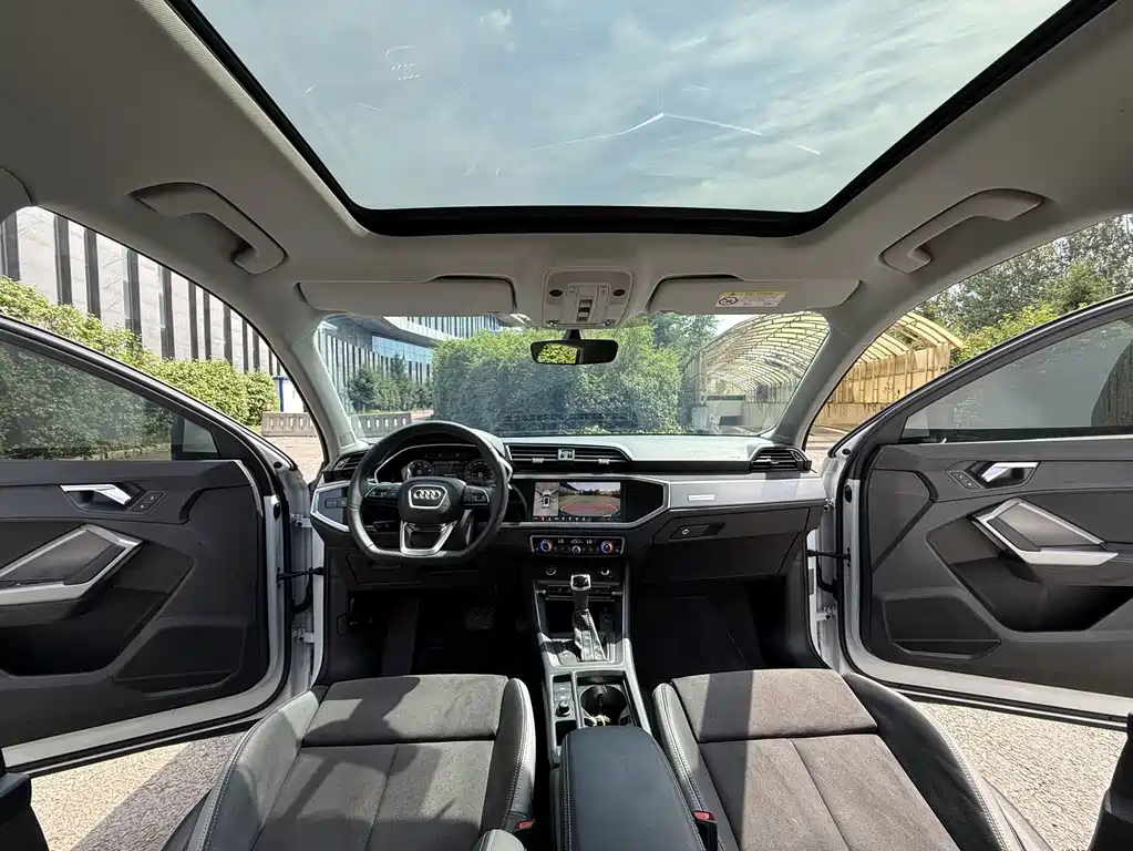 Audi Q3 2022 35 TFSI Fashion