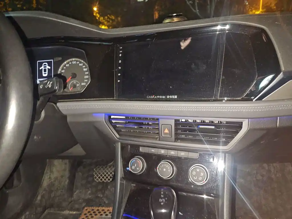 Volkswagen Sagitar — миниатюра 9