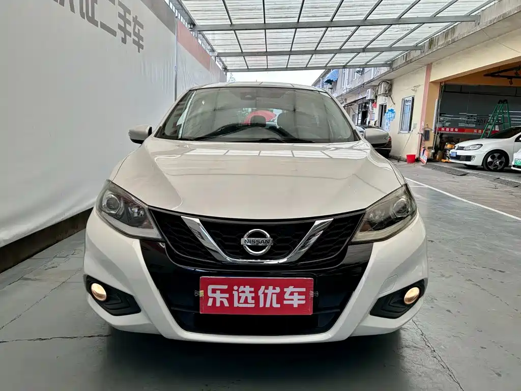 Nissan Tiida — миниатюра 2