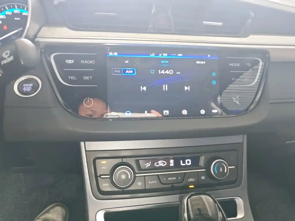 Geely Emgrand — миниатюра 13