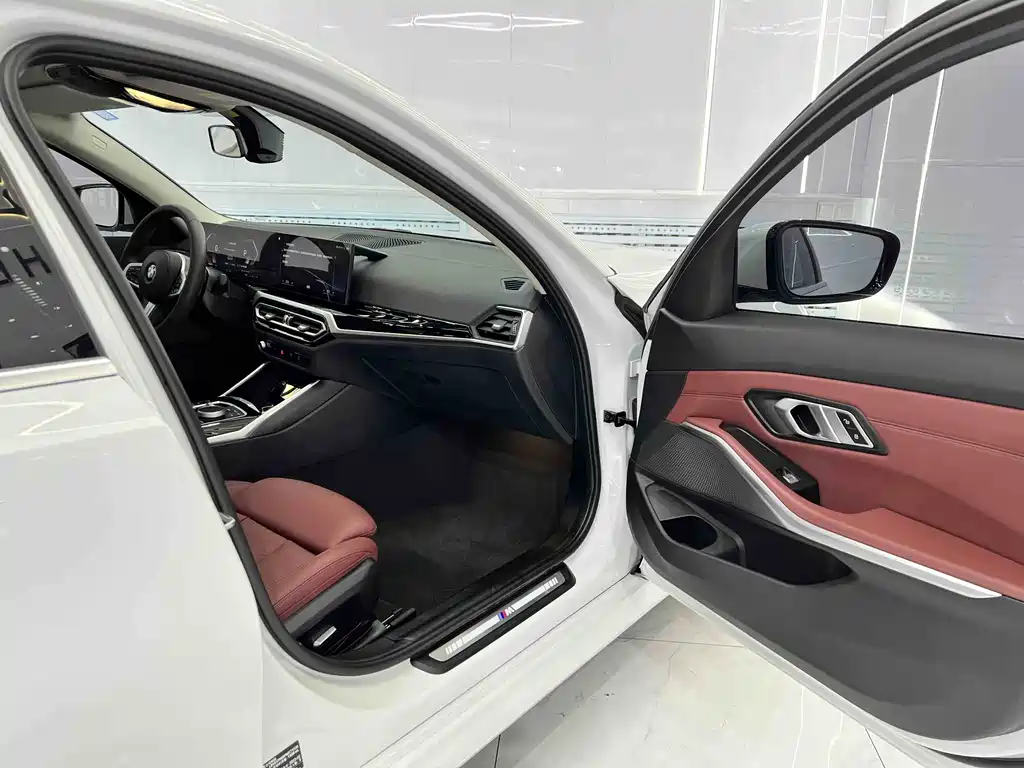 BMW 3 Series 3 2023 320Li M Sport
