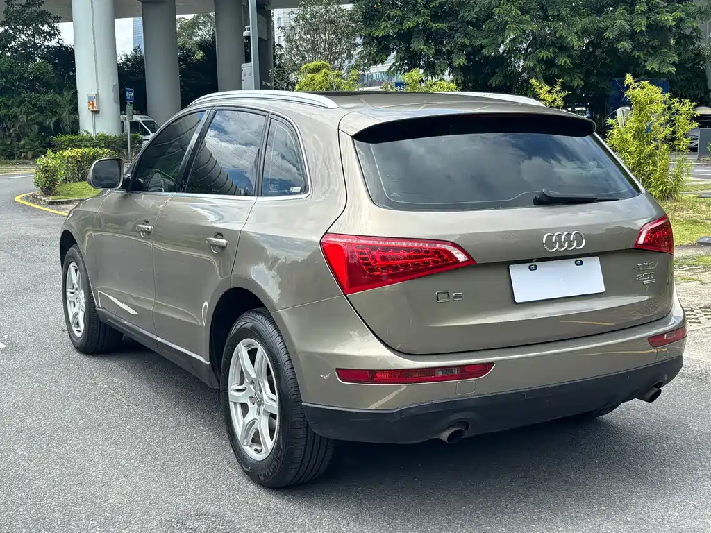 Audi Q5 — миниатюра 11