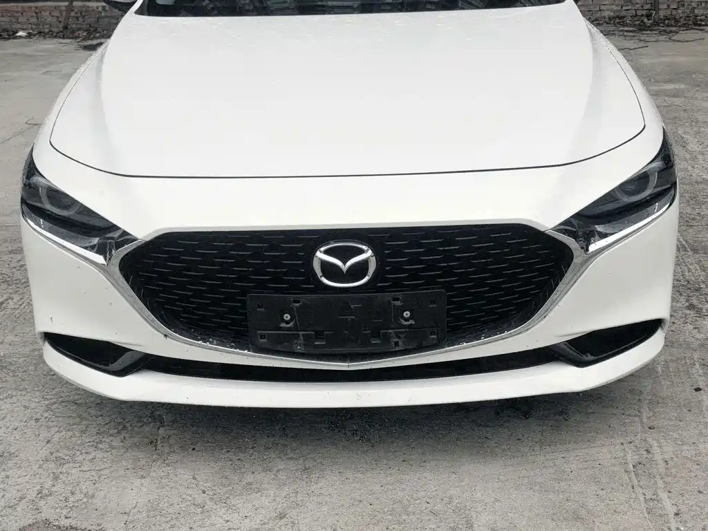 Mazda 3 Axela — миниатюра 2