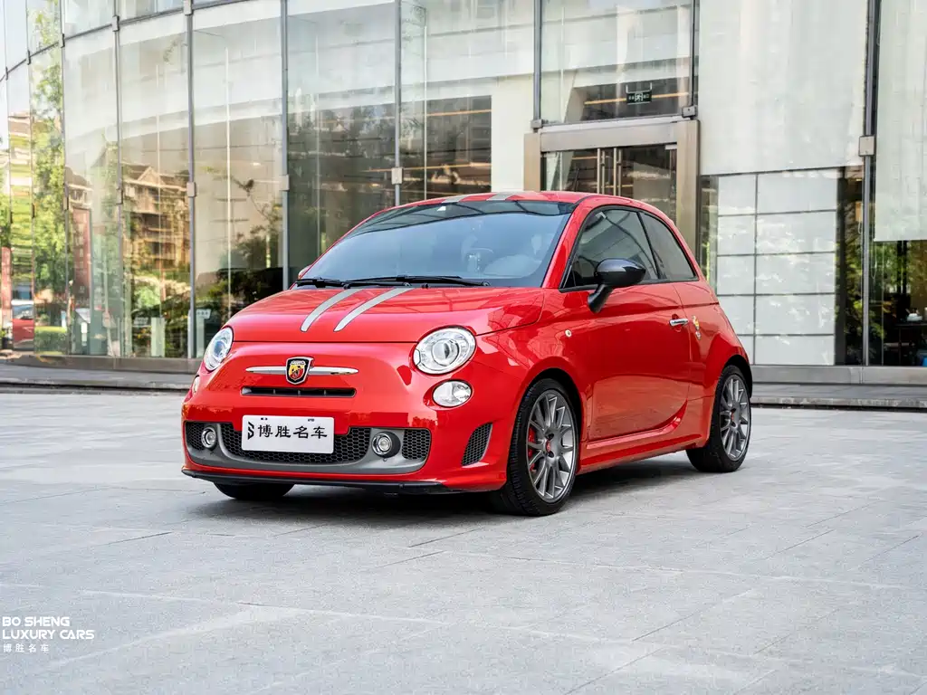 Abarth 695 2013 1.4L AT