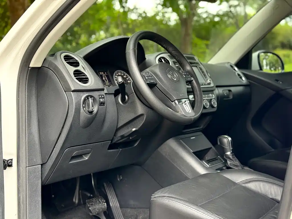 Volkswagen Tiguan — миниатюра 13