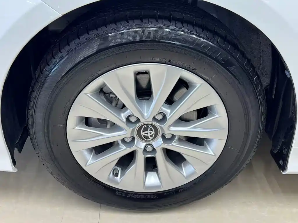 Toyota Corolla — миниатюра 22