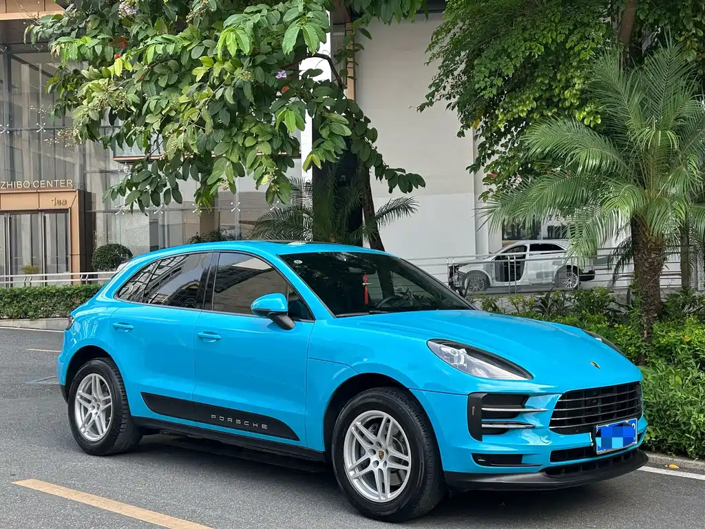 Porsche Macan — миниатюра 3
