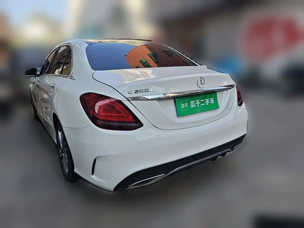 Mercedes-Benz C-Class — миниатюра 6