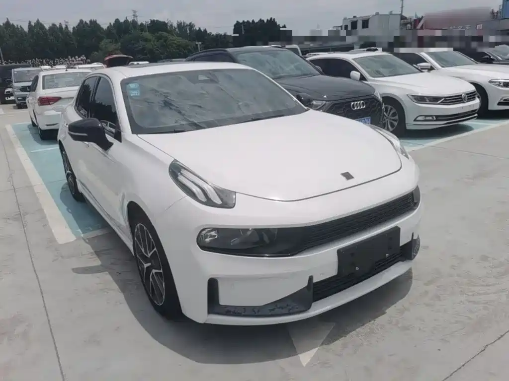 Lynk & Co 03 2019 1.5TD DCT Pro VI