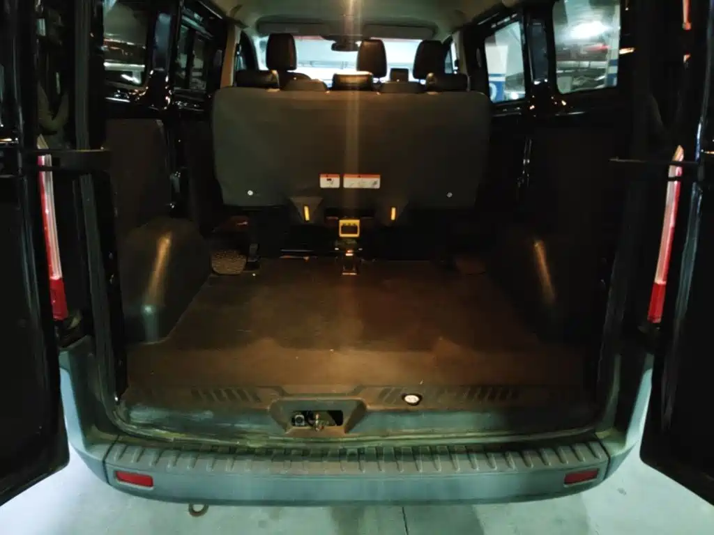 Ford Transit — миниатюра 22