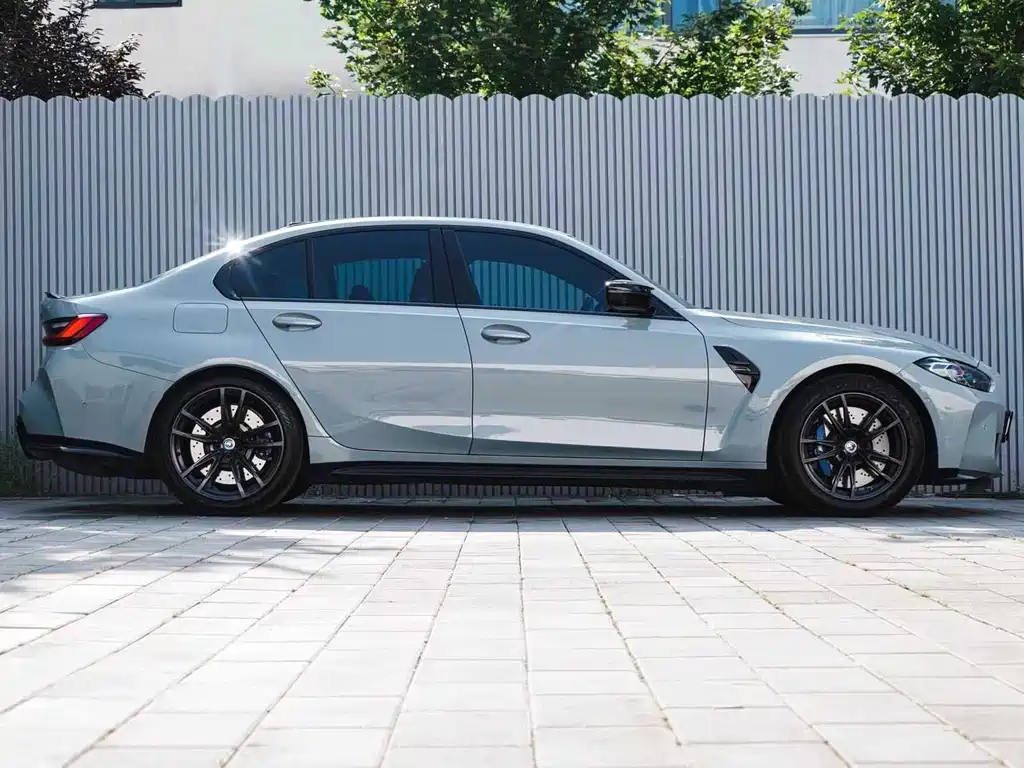 BMW M3 — миниатюра 7