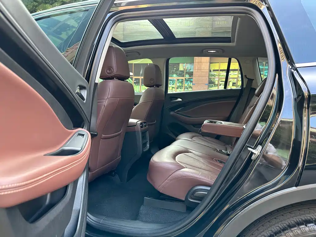 Buick Envision Plus — миниатюра 13