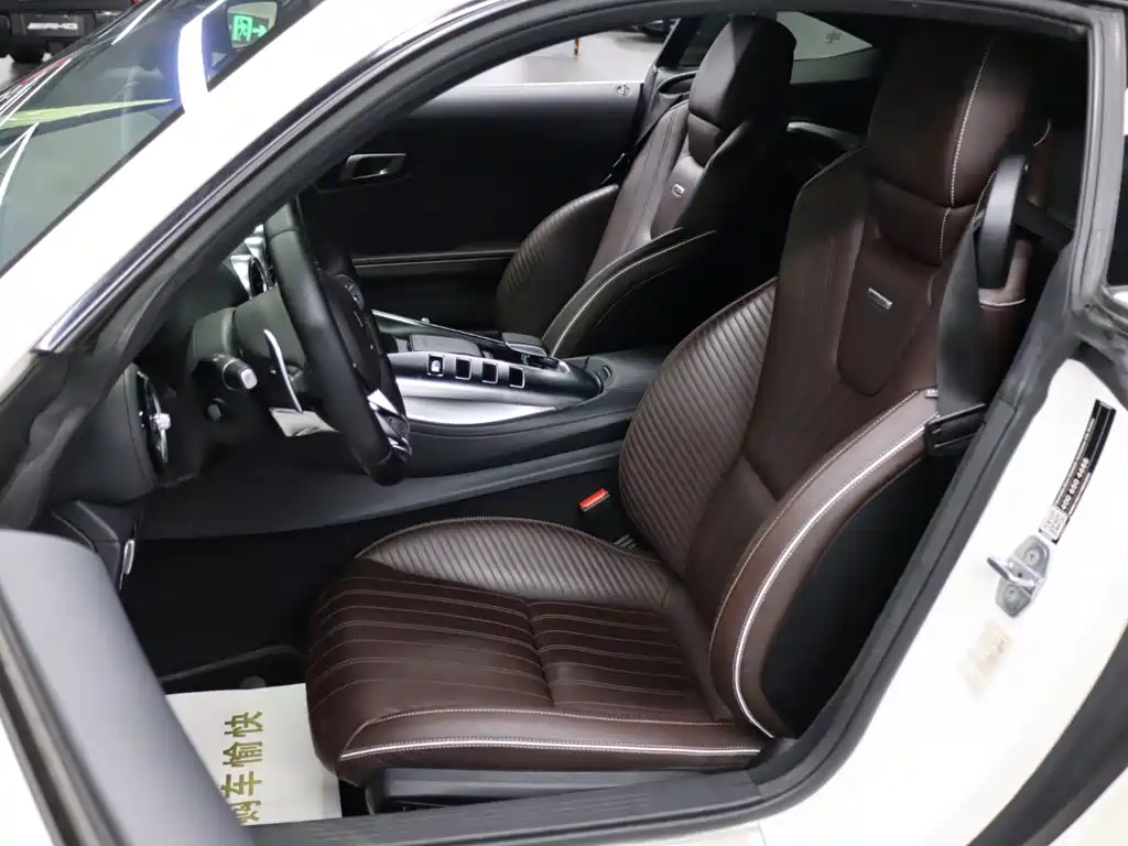 Mercedes-Benz AMG GT — миниатюра 9