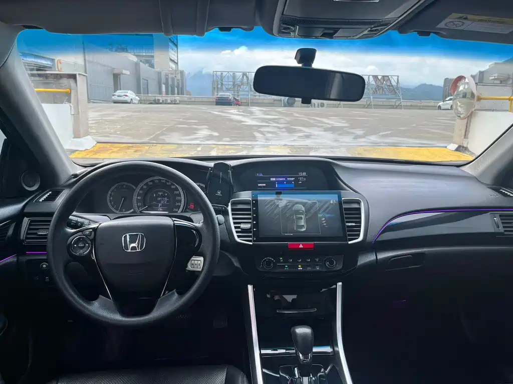 Honda Accord — миниатюра 5