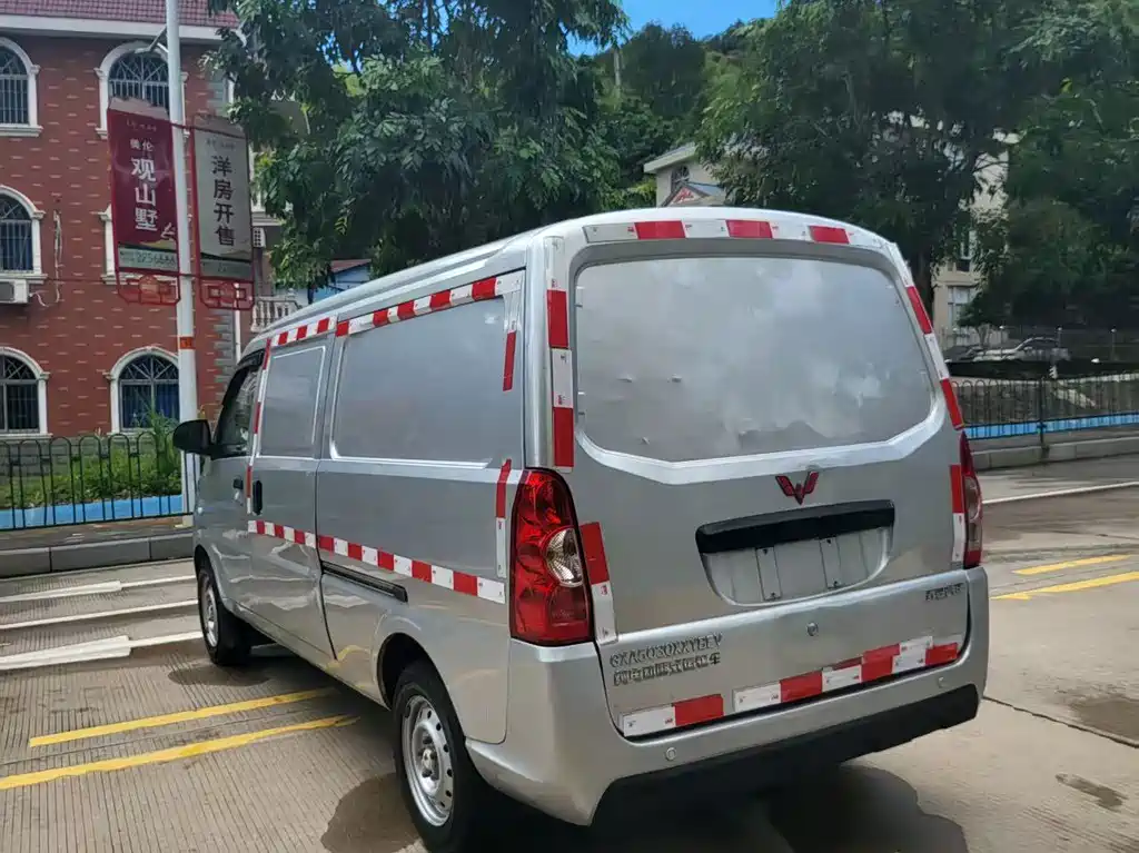 Wuling Rongguang EV — миниатюра 10