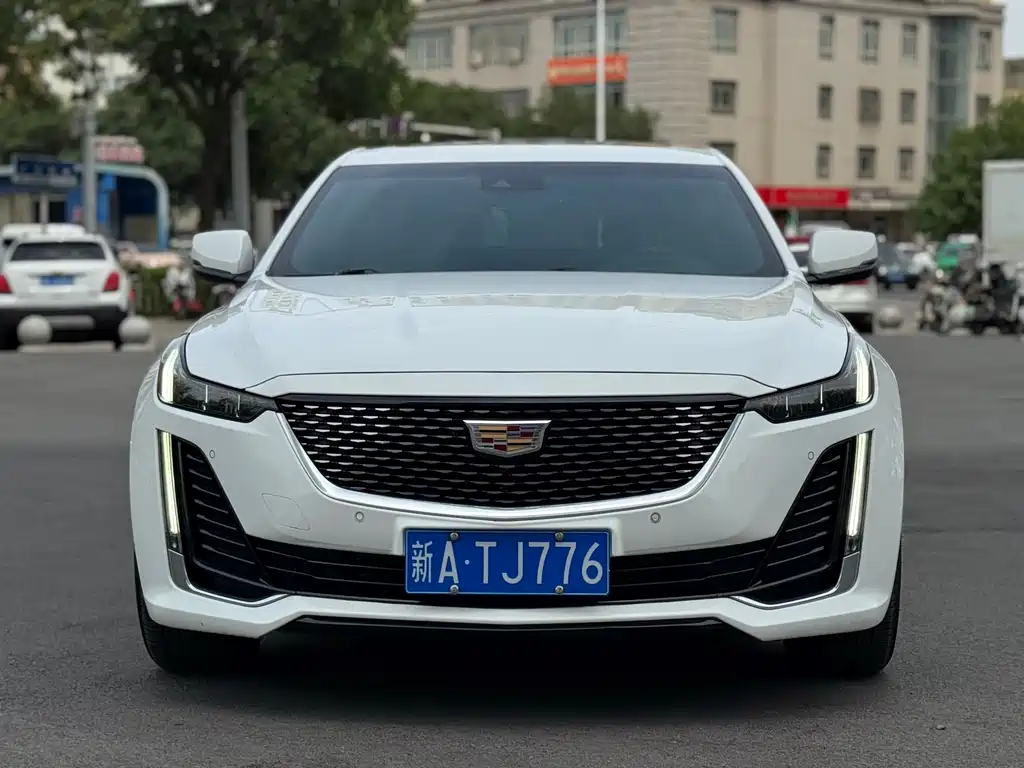 Cadillac CT5 2023