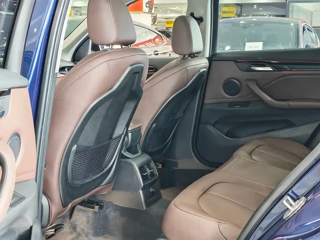 BMW X1 — миниатюра 4