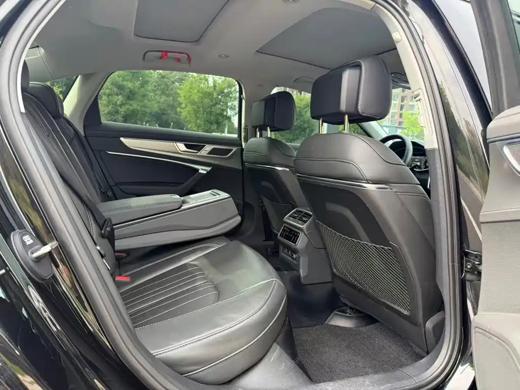 Audi A6L 2024 45 TFSI