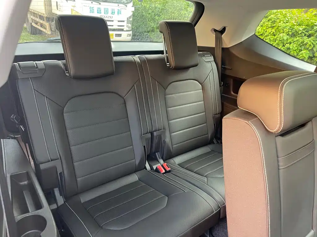 Volkswagen Teramont — миниатюра 18
