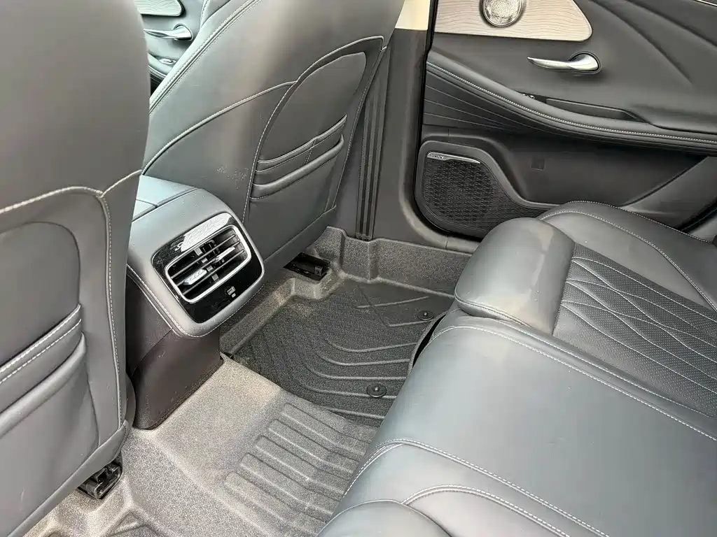 Chery Arrizo 8 — миниатюра 13