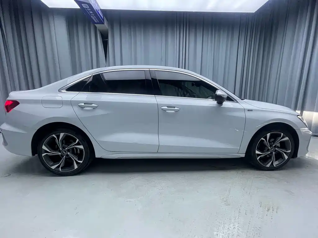 Audi A3 2022 A3L Limousine 35 TFSI Luxury Sport