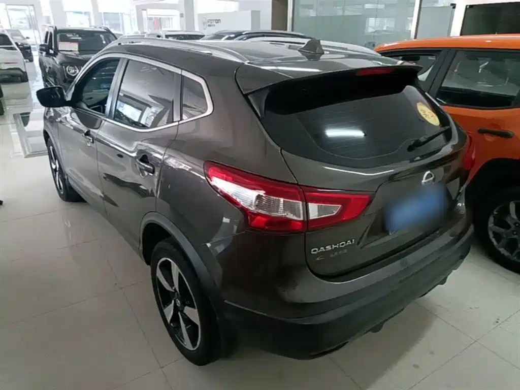 Nissan Qashqai 2017 2.0L CVT Smart V