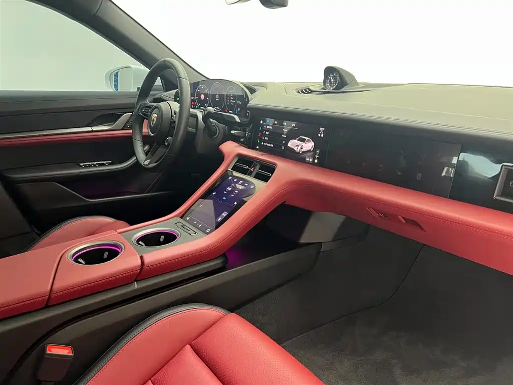 Porsche Taycan 2025 Taycan