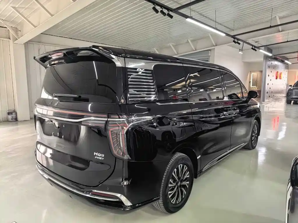 Hongqi HQ9 PHEV 2024 2.0T