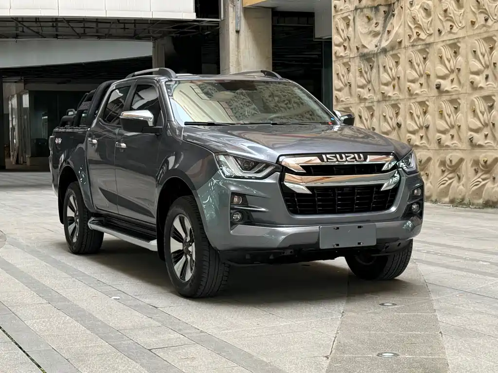 ISUZU D MAX