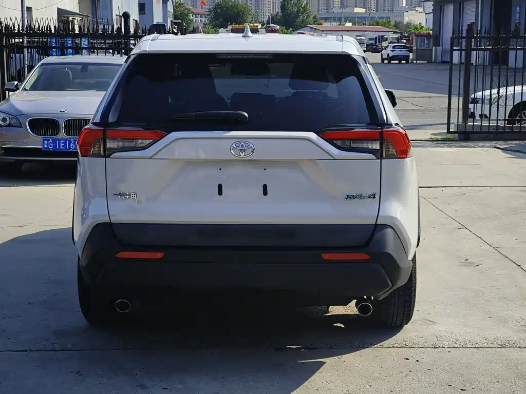 Toyota RAV4 2020 2.0L CVT