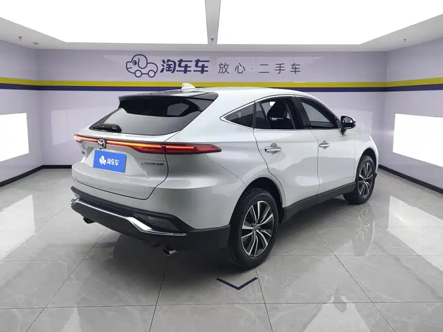 Toyota Harrier — миниатюра 3
