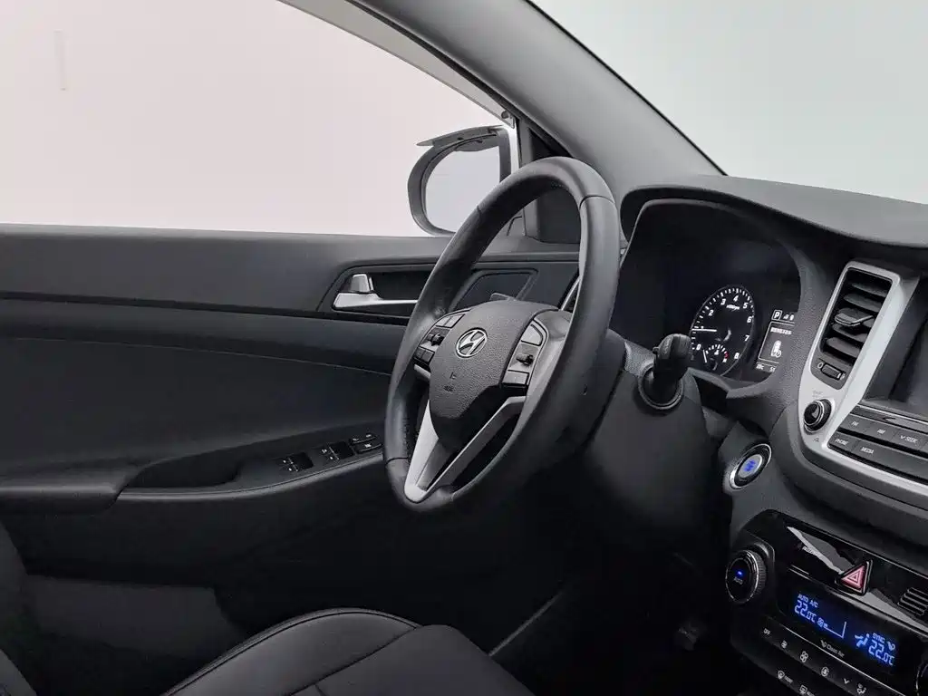 Hyundai Tucson — миниатюра 22