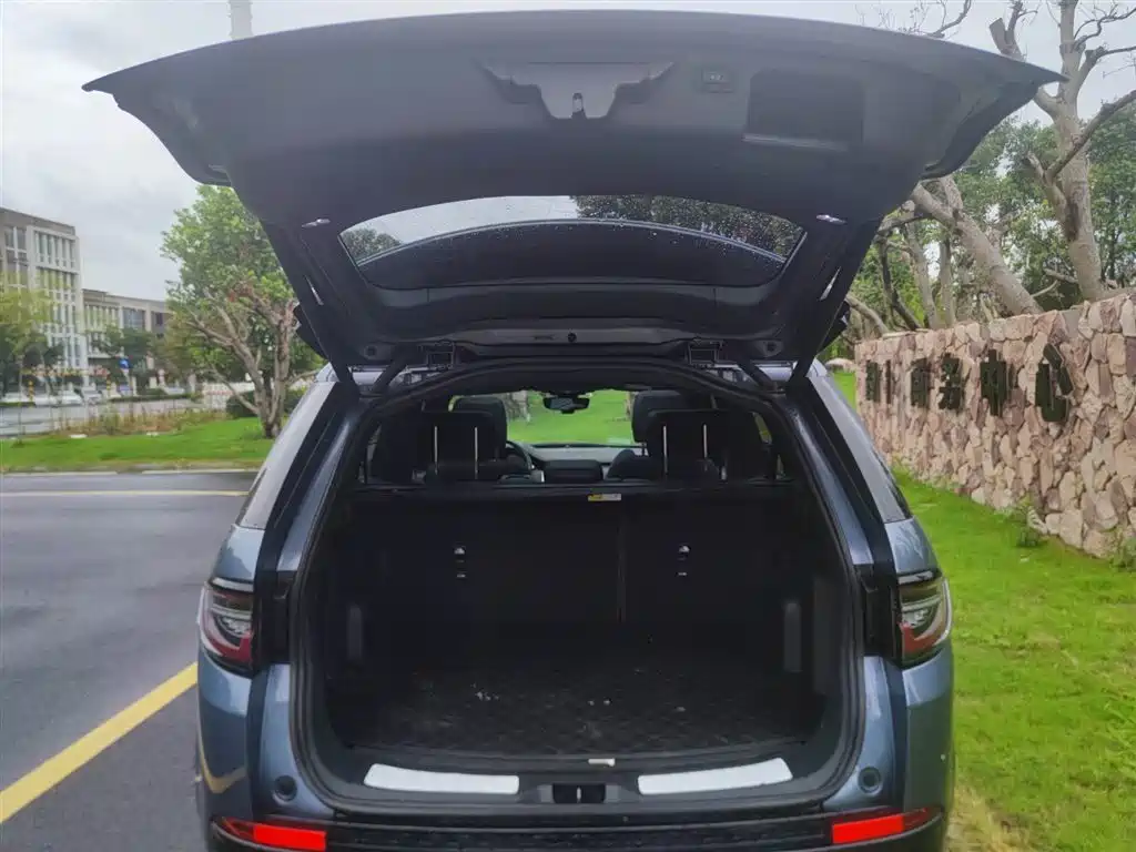 Land Rover Discovery Sport — миниатюра 15