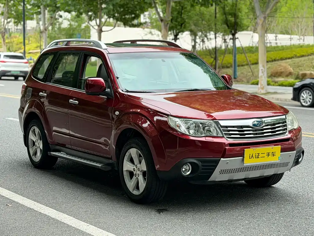 Subaru Forester 2011 2.0XS AT Luxury