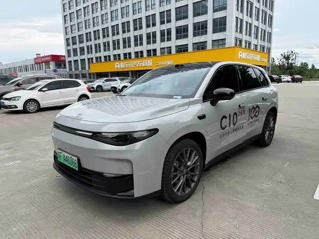 2025 Leapmotor C10