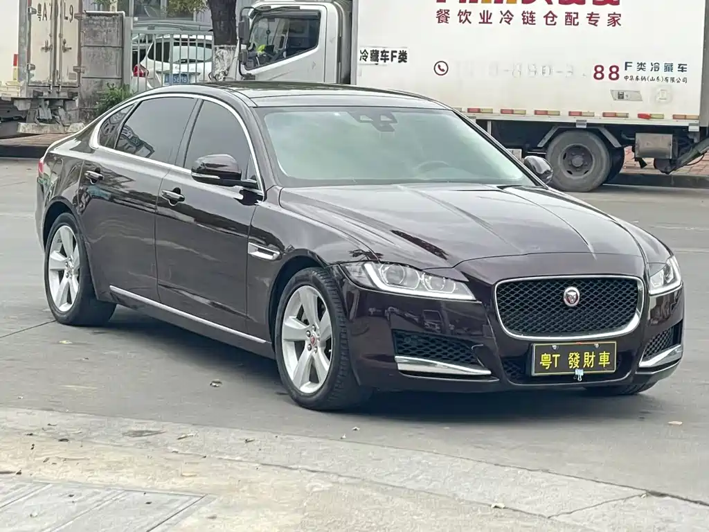 JAGUAR XFL