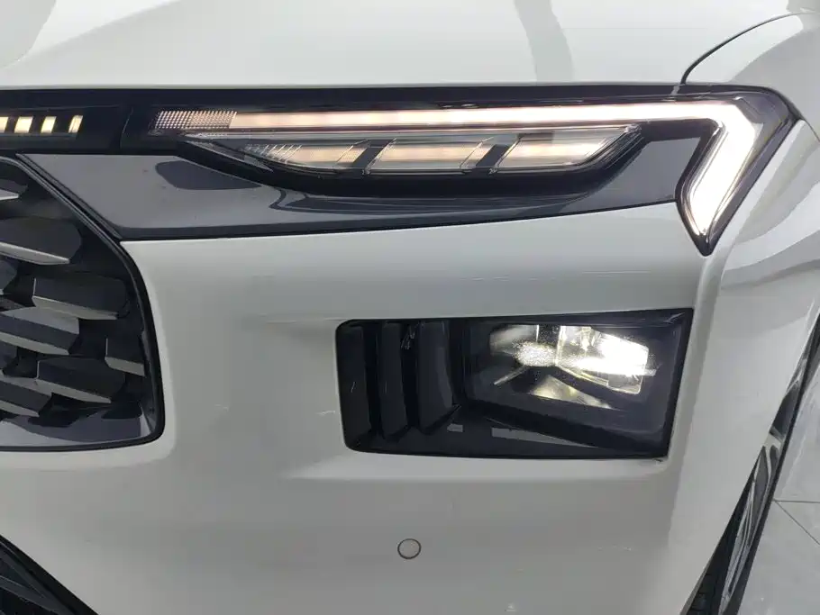 Ford Mondeo — миниатюра 5