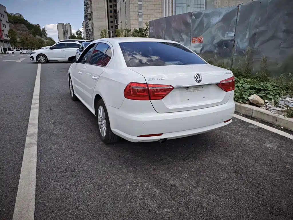 Volkswagen Lavida — миниатюра 11