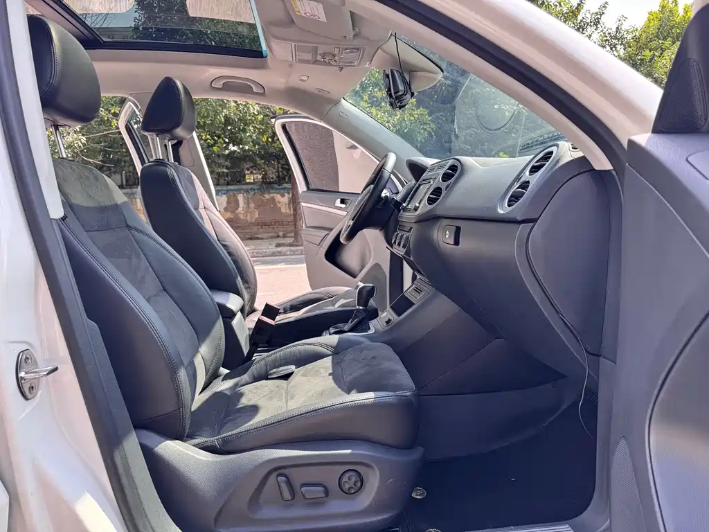 Volkswagen Tiguan — миниатюра 14