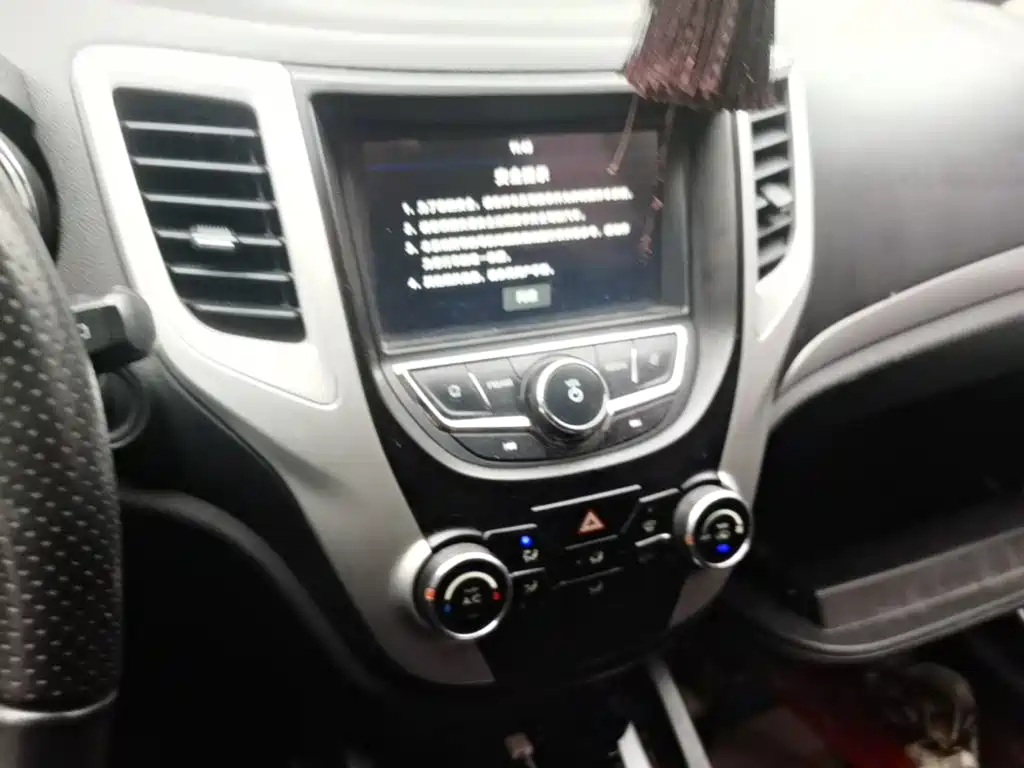 Changan CS35 — миниатюра 18
