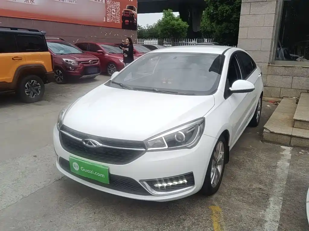 Chery Arrizo 5