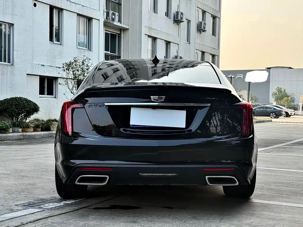 Cadillac CT5 — миниатюра 14