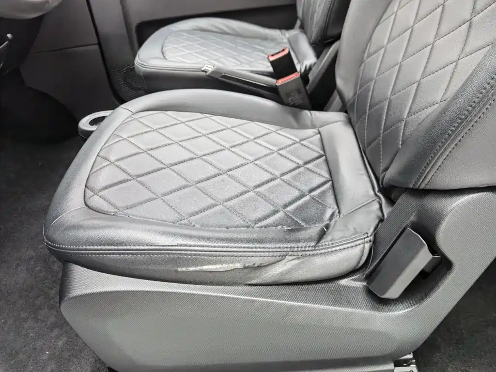 Wuling MINIEV — миниатюра 20