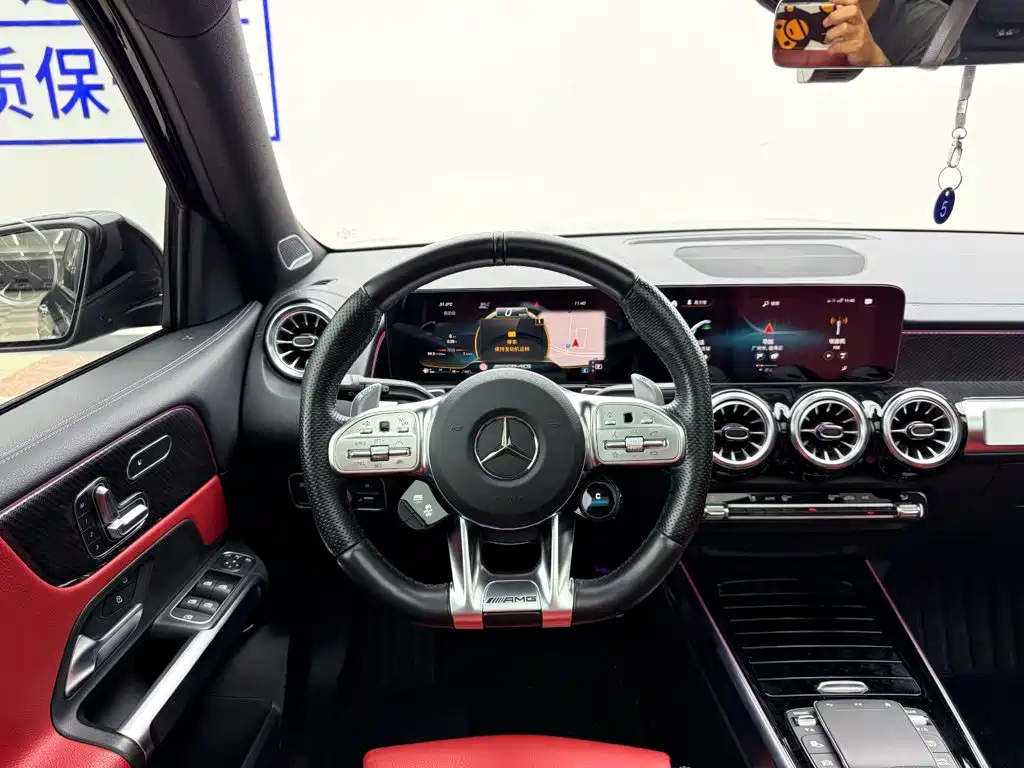 Mercedes-Benz GLB AMG — миниатюра 15
