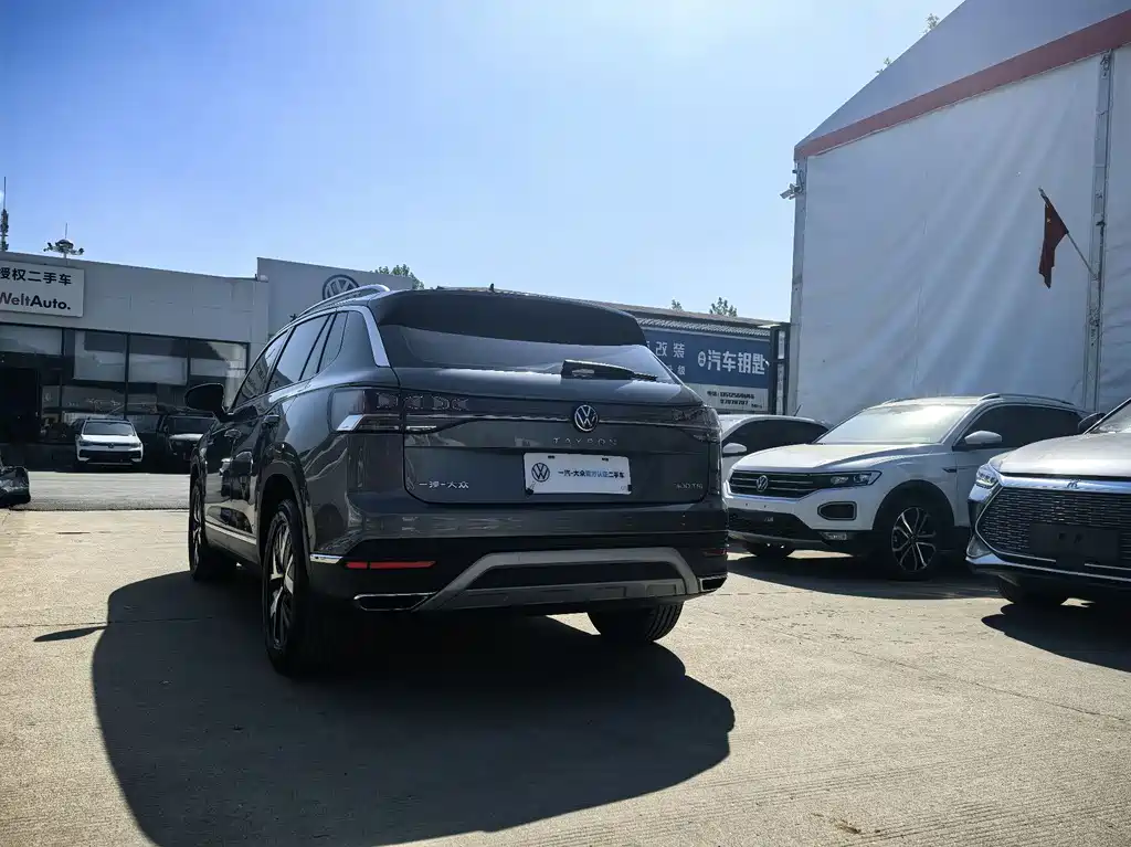 Volkswagen Tayron 2023 300TSI Luxury Plus