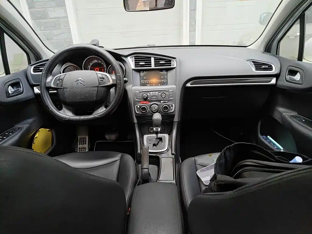 Citroen C4L — миниатюра 5